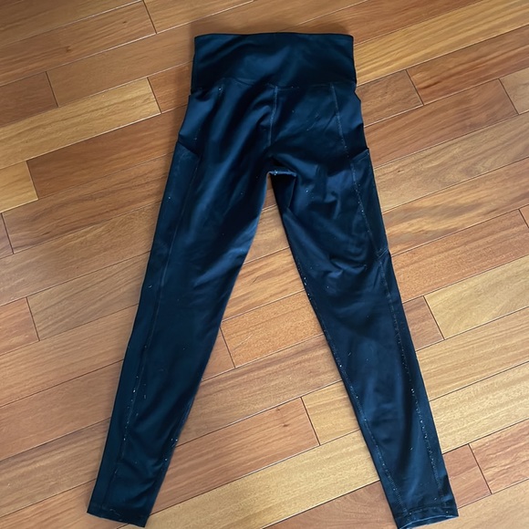 The Everything Pocket Legging - Picture 2 of 3